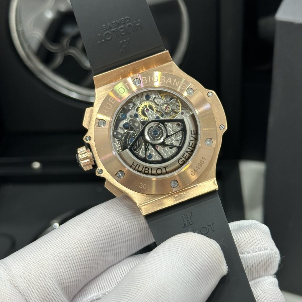 Đồng Hồ Hublot Chế Tác Big Bang Chronograph King Gold Đính Đá Nam 44mm (1)