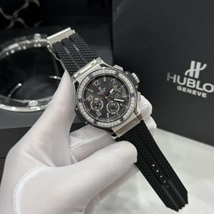 Đồng Hồ Hublot Chế Tác Big Bang Chronograph Titanium Đính Đá 1 Hàng 44mm (6)