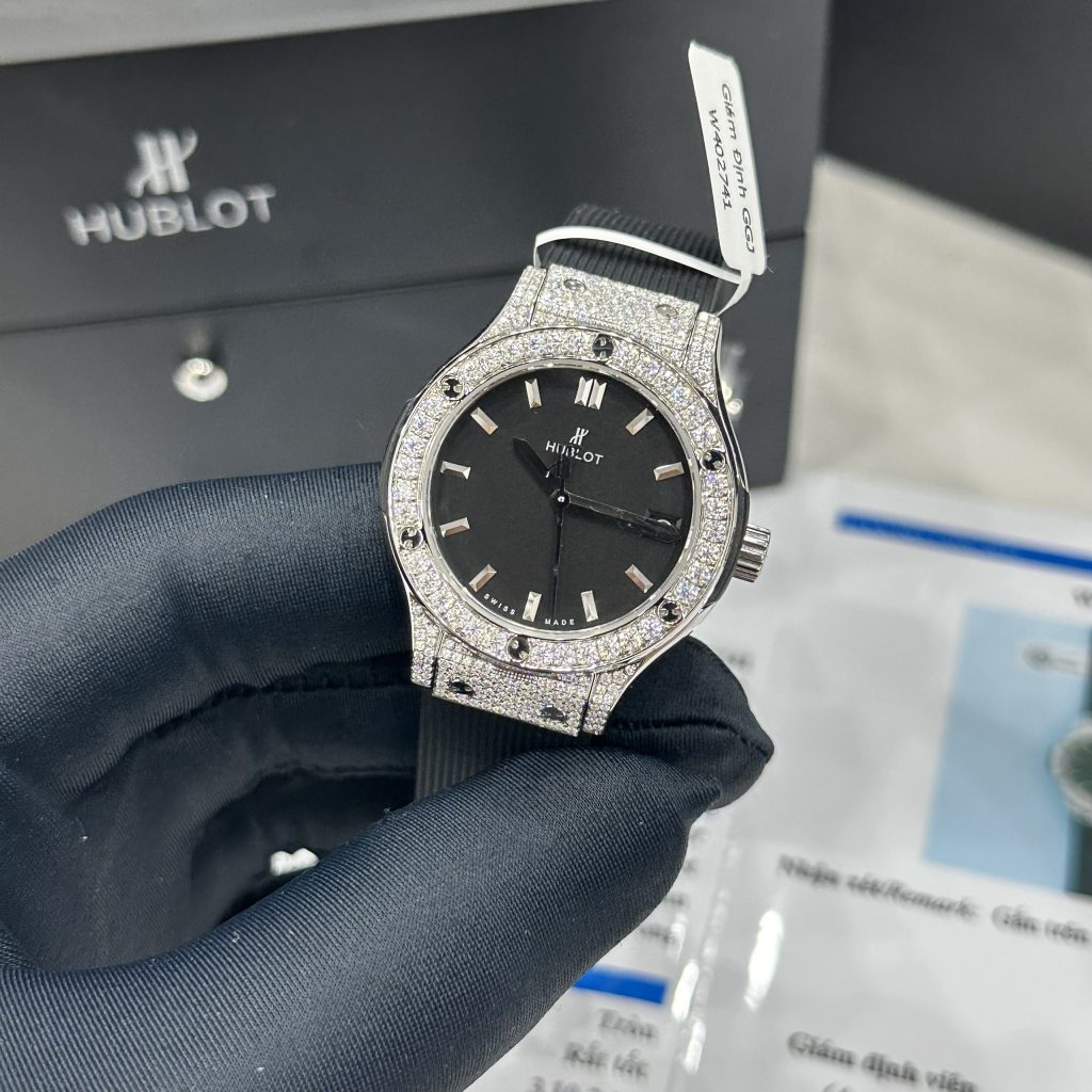 Đồng Hồ Hublot Nữ Chế Tác Đá Moissanite Màu Đen Máy Pin Thụy Sỹ 33mm (5)