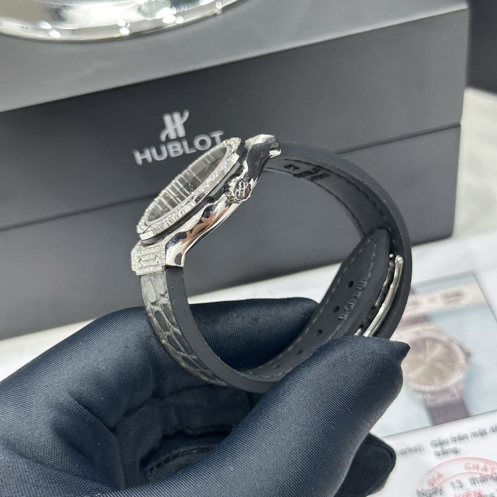 Đồng Hồ Hublot Nữ Chế Tác Đá Moissanite Màu Xám Máy Pin Thụy Sỹ 33mm (6)