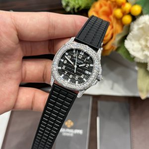 Đồng Hồ Patek Philippe Chế Tác Full Đá Moissanite Aquanaut 5067 Màu Đen (3)