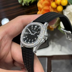 Đồng Hồ Patek Philippe Chế Tác Full Đá Moissanite Aquanaut 5067 Màu Đen (3)