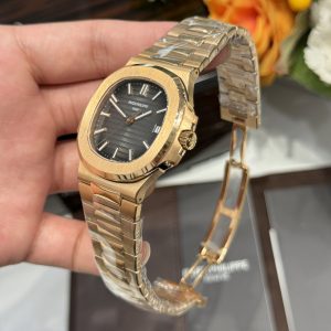 Đồng Hồ Patek Philippe Chế Tác Nautilus 5711 Màu Vàng Hồng Xưởng 3K (2)