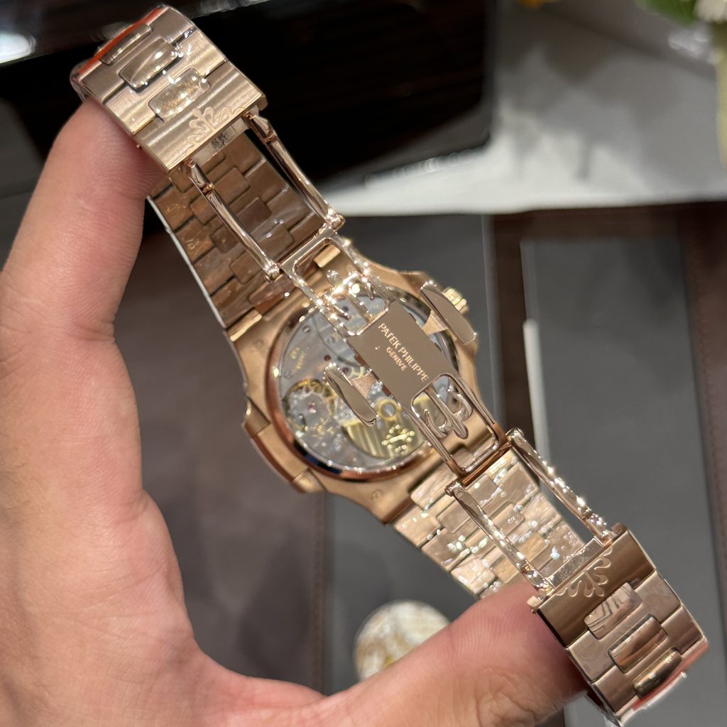 Đồng Hồ Patek Philippe Chế Tác Nautilus 5712 Mặt Chocolate Xưởng GR 40mm (1)