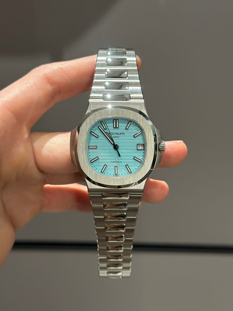 Đồng Hồ Patek Philippe Nautilus 5711 Mặt Số Tiffany Xưởng 3K Factory Replica