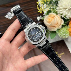 Đồng Hồ Patek Philippe Nautilus 5724G Nam Đính Đá Dây Da Xưởng GR 40mm (2)