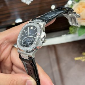 Đồng Hồ Patek Philippe Nautilus 5724G Nam Đính Đá Dây Da Xưởng GR 40mm (2)