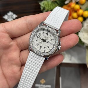 Đồng Hồ Patek Philippe Nữ Chế Tác Đá Moissanite Aquanaut 5067 Màu Trắng (2)