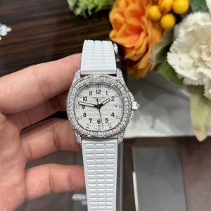Đồng Hồ Patek Philippe Nữ Chế Tác Full Đá Moissanite Aquanaut 5067 Màu Trắng (6)