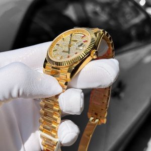 Đồng Hồ Rolex Chế Tác Mặt Đính Đá Moissanite Bọc Vàng 18K Day-Date Xưởng GM 40mm (1)