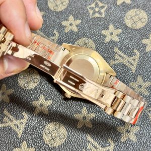 Đồng Hồ Rolex Máy Nhật DateJust Mặt Vi Tính Màu Vàng Hồng Fake