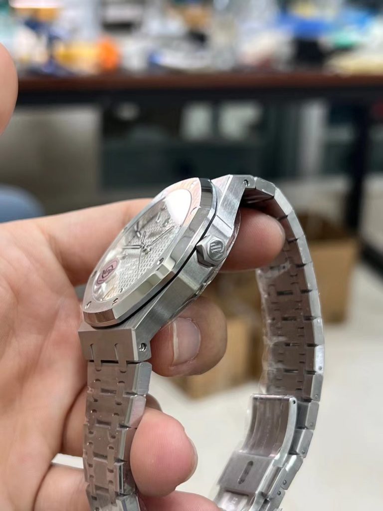 Đồng Hồ Audemars Piguet Rep 11 Royal Oak 15500ST Xưởng APS 41mm (2)