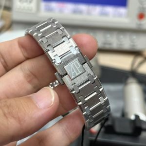 Đồng Hồ Audemars Piguet Royal Oak 15202ST Rep 11 Titanium Siêu Nhẹ ZF 39mm (2)