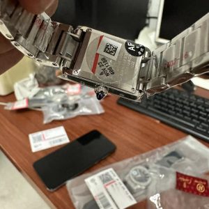 Đồng Hồ Cartier Tank Must Nam Dây Kim Loại Máy Pin 31x41mm (2)