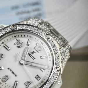 Đồng Hồ Hublot Chế Tác Đá Moissanite Dây Cao Su Big Bang One Click Titanium 39mm (8)