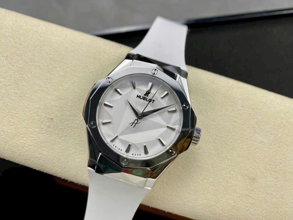 Đồng Hồ Hublot Classic Fusion Orlinski Titanium Màu Trắng HBF 40mm (5)