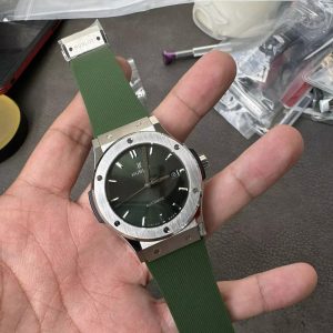 Đồng Hồ Hublot Classic Fusion Titanium Màu Xanh Fake Cao Cấp HBF 42mm (8)