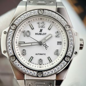 Đồng Hồ Hublot Đính Đá Dây Cao Su Màu Trắng Máy Thụy Sỹ 39mm (1)