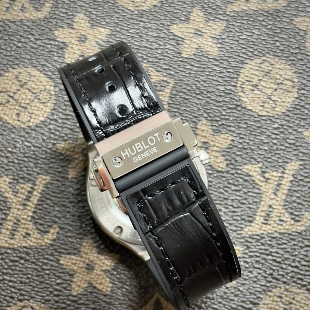 Đồng Hồ Hublot Fake Giá Rẻ Classic Fusion Titanium Máy Nhật 38-42mm (1)