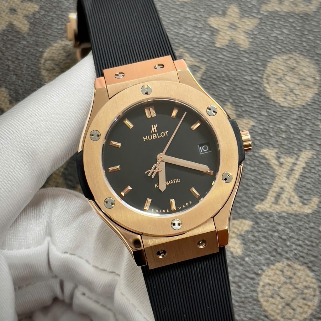 Đồng Hồ Hublot Fake Máy Nhật Classic Fusion King Gold Giá Rẻ 38-42mm (1)