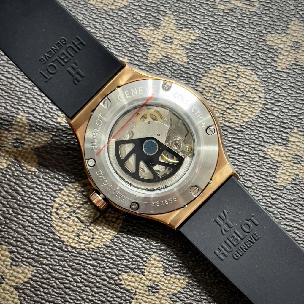 Đồng Hồ Hublot Fake Máy Nhật Classic Fusion King Gold Giá Rẻ 38-42mm (1)