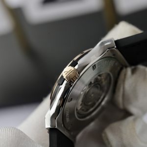 Đồng Hồ Hublot Nam Rep 11 Classic Fusion Demi King Gold Màu Đen 42mm (1)