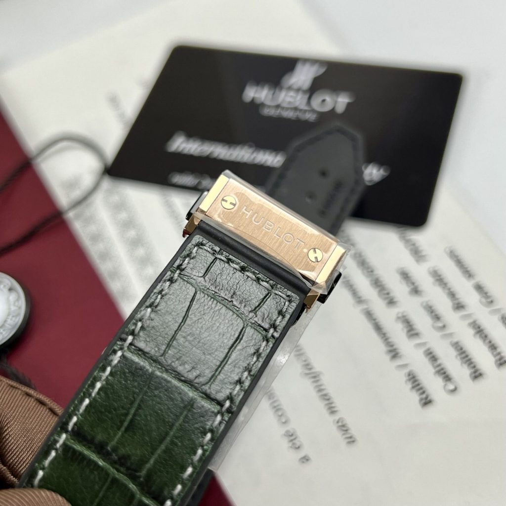 Đồng Hồ Hublot Nam Rep 11 Classic Fusion King Gold Màu Xanh Lá JJF 42mm (1)