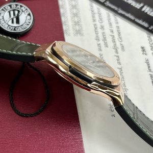 Đồng Hồ Hublot Nam Rep 11 Classic Fusion King Gold Màu Xanh Lá JJF 42mm (1)