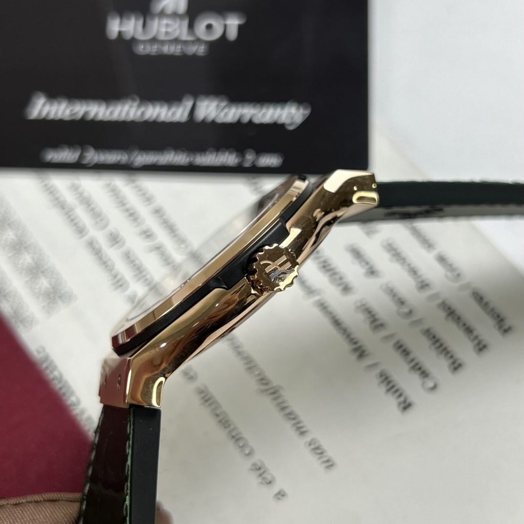 Đồng Hồ Hublot Nam Rep 11 Classic Fusion King Gold Màu Xanh Lá JJF 42mm (1)