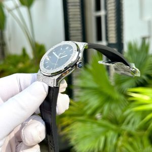 Đồng Hồ Hublot Nam Rep 1:1 Đính Đá Màu Đen Xưởng HB 42mm