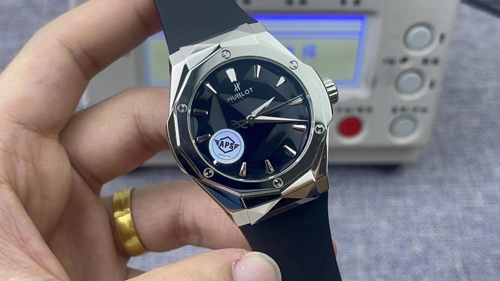 Đồng Hồ Hublot Orlinski Titanium Xưởng APS Nam Màu Đen 40mm (1)