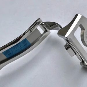 Đồng Hồ IWC Schaffhausen Anual Calendar Replica 11 Màu Đen 44mm (10)