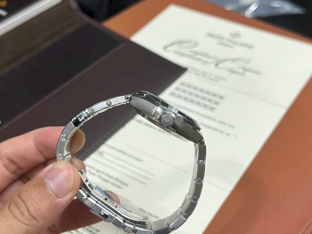 Đồng Hồ Omega Constellation Co-Xial Chronometer Fake Cao Cấp 39mm (1)