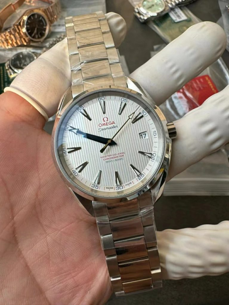 Đồng Hồ Omega Fake 11 Seamaster Aqua Terra Mặt Trắng Xưởng VS 41mm (1)