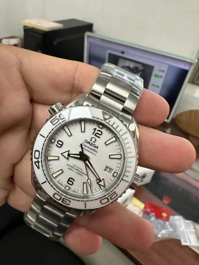 Đồng Hồ Omega Rep 11 Seamaster Planet Ocean Xưởng VS 39 (1)