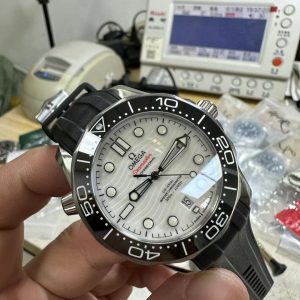 Đồng Hồ Omega Seamaster Replica Cao Cấp Xưởng VS Mặt Trắng (10)