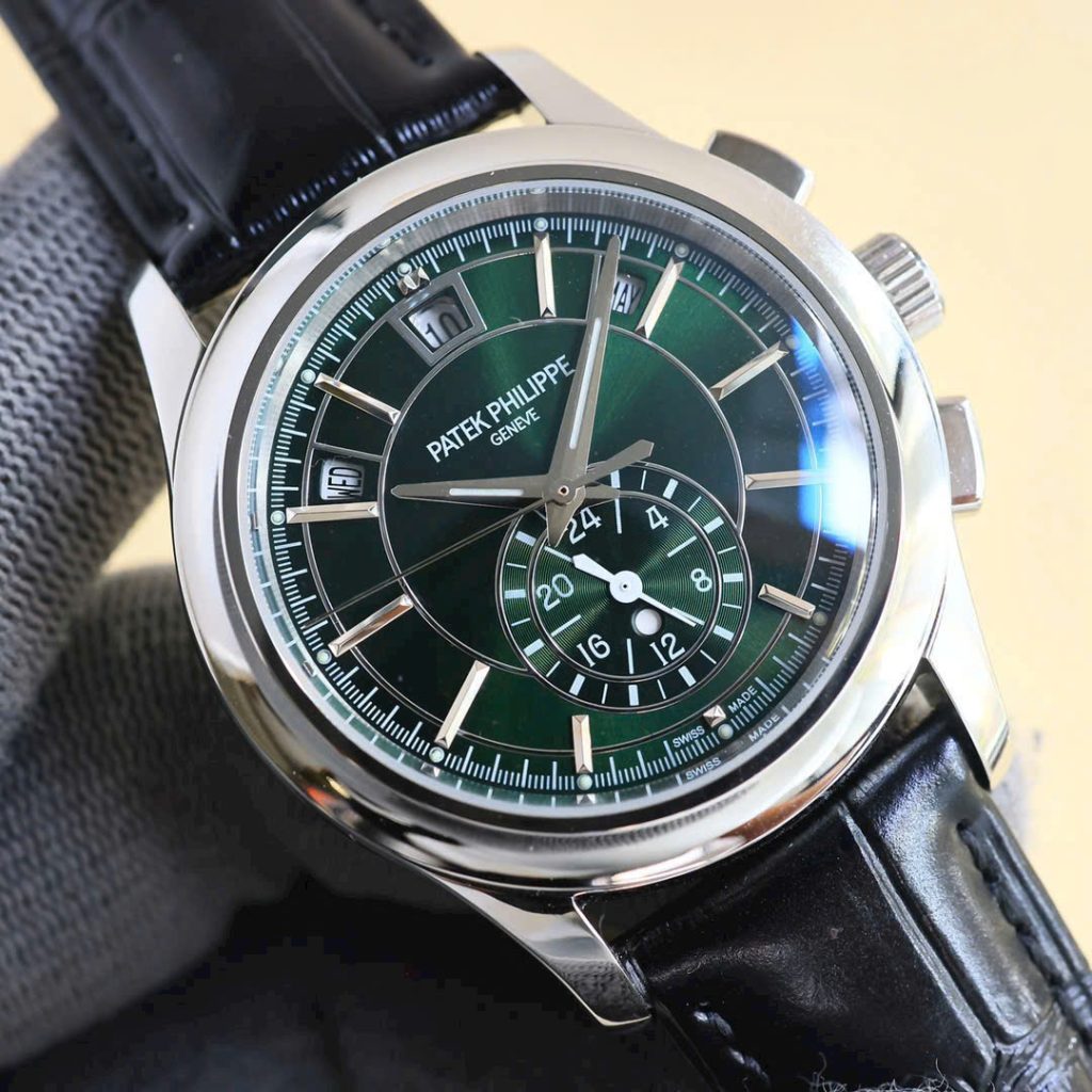 Đồng Hồ Patek Philippe Anual Calendar Chronograph Mặt Xanh Lá 42mm (1)