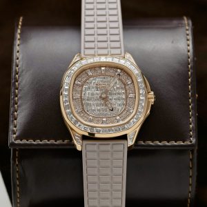 Đồng Hồ Patek Philippe Aquanaut 5062 Vàng Thật 18K Kim Cương Baguette Tự Nhiên (10)