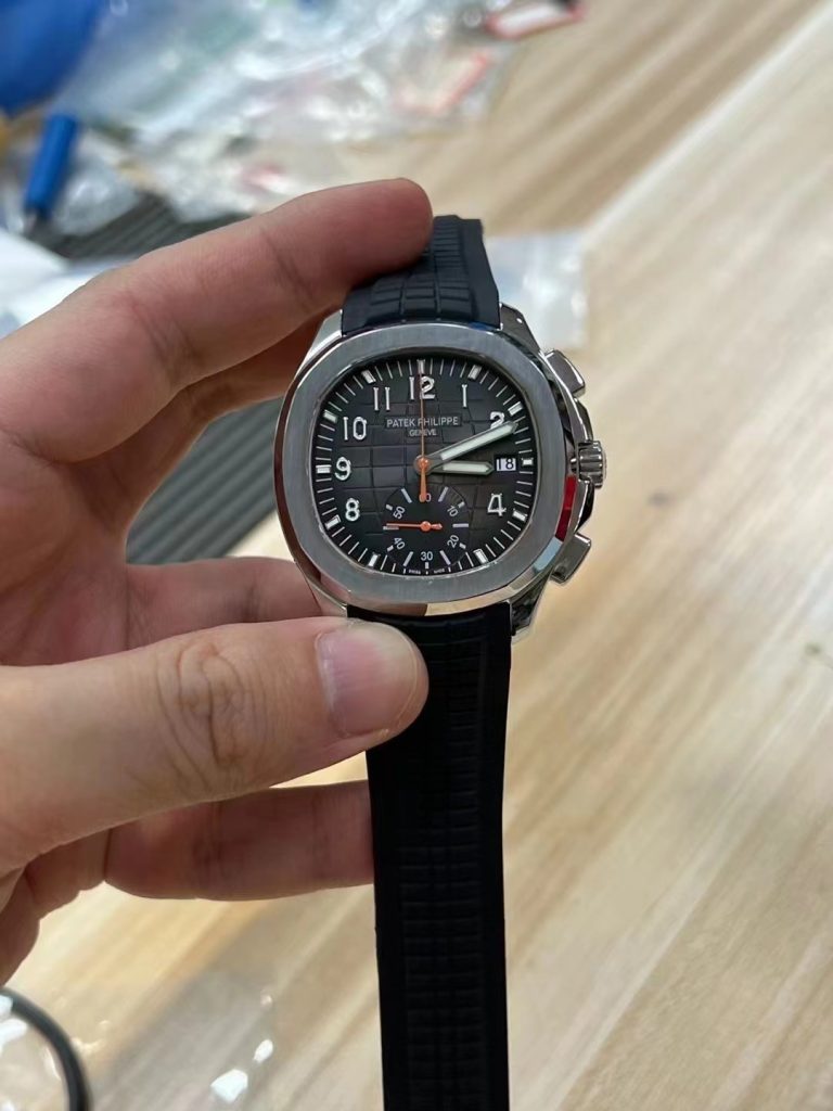 Đồng Hồ Patek Philippe Fake Cao Cấp Aquanaut 5968 42 (1)