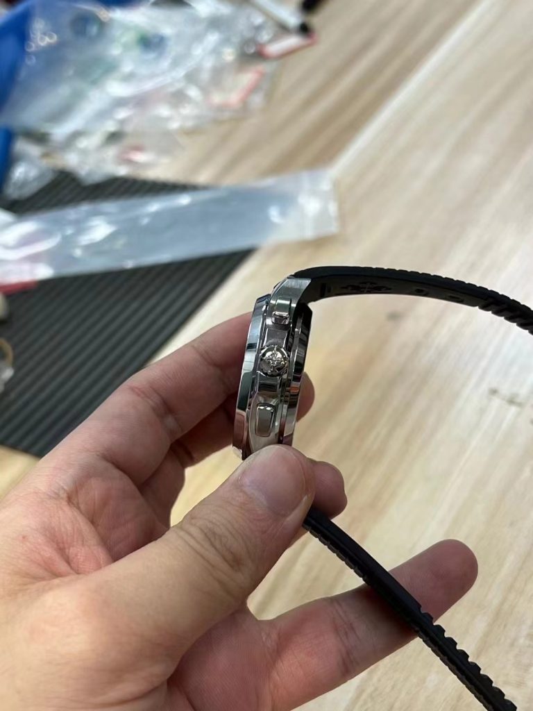 Đồng Hồ Patek Philippe Fake Cao Cấp Aquanaut 5968 42 (1)