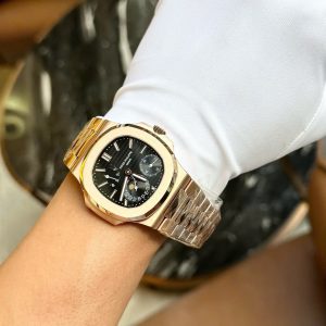 Đồng Hồ Patek Philippe Fake Cao Cấp Nautilus 5712 Mặt Đen GRF 40mm (1)