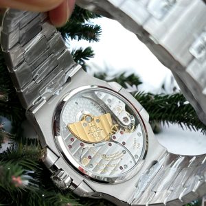 Đồng Hồ Patek Philippe Fake Cao Cấp Nautilus 5712 Mặt Xám Xưởng GR 40mm (1)