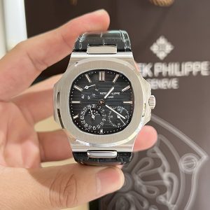 Đồng Hồ Patek Philippe Nautilus 5712 Fake Cao Cấp Màu Xanh Xưởng GR 40mm (1)