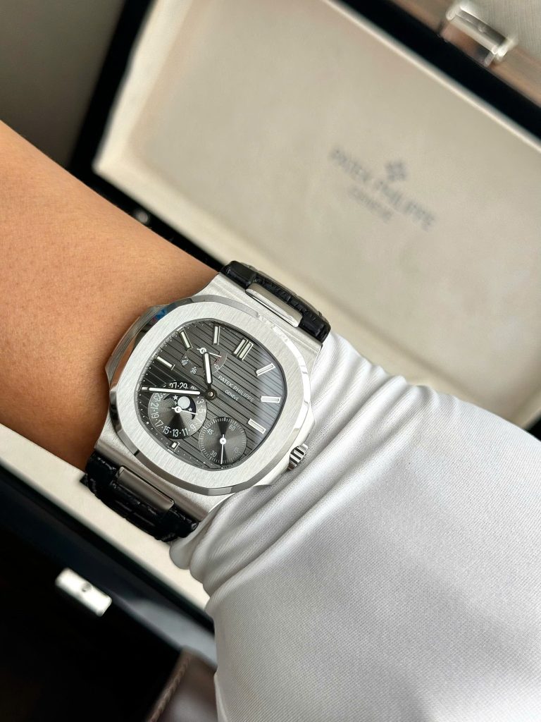 Chuyển đến nội dung chínhChuyển đến thanh công cụ Giới thiệu về WordPress Đồng Hồ Chế Tác Flatsome 1818 cập nhật mới 00 bình luận cần kiểm duyệt Tạo mới Rank Math SEO Filters content by languageShow all languages Chào, admin Thêm mới Hoạt động cửa hàng Hoạt độnghoạt động chưa đọc Phản hồi Hoàn tất cài đặt Tùy chọn màn hìnhHỗ trợ Thêm sản phẩm mới Flatsome issues The purchase code is already registered on another site. Please go to your account and manage your licenses. Manage registration Manage your licenses Bỏ qua thông báo này The following recommended plugins are currently inactive: Contact Form 7, Nextend Social Login and YITH WooCommerce Wishlist. There are updates available for the following plugins: Contact Form 7, Nextend Social Login, WooCommerce and YITH WooCommerce Wishlist. Begin updating plugins | Begin activating plugins | Dismiss this notice Bỏ qua thông báo này EditorUX Builder Tên sản phẩm Mô tả sản phẩm Thêm Media Thêm biểu mẫu liên lạc Trực quanVăn bản Định dạng ĐoạnShortcodes Số từ: 0 Di chuyển lênDi chuyển xuốngChuyển đổi bảng điều khiển: Languages Language Language Tiếng Việt Tiếng Việt Activate content duplication Translations English Add a translation in English Synchronize this post Translation Di chuyển lênDi chuyển xuốngChuyển đổi bảng điều khiển: Đăng Xem thử(mở trong cửa sổ mới) Trạng thái: Bản nháp Chỉnh sửaChỉnh sửa trạng thái Hiển thị: Công khai Chỉnh sửaChỉnh sửa độ rõ nét Đăng ngay lập tức Chỉnh sửaChỉnh sửa ngày tháng và thời gian Mức độ hiển thị catalog: Cửa hàng và kết quả tìm kiếm Sửa SEO: 5 / 100 Sao chép tới một bản nháp Di chuyển lênDi chuyển xuốngChuyển đổi bảng điều khiển: Ảnh sản phẩm Thiết lập ảnh sản phẩm Di chuyển lênDi chuyển xuốngChuyển đổi bảng điều khiển: Album hình ảnh sản phẩm Thêm ảnh thư viện sản phẩm Di chuyển lênDi chuyển xuốngChuyển đổi bảng điều khiển: Danh mục sản phẩm Tất cả danh mục Dùng nhiều nhất Đồng Hồ Chế TácMake Term Primary Đồng Hồ Chopard Chế Tác Đồng Hồ Vacheron Constantin Chế Tác Đồng Hồ Vàng Nguyên Khối 18K Đồng Hồ Fake Máy Nhật Giá Rẻ Đồng Hồ Vàng & Kim Cương Đồng Hồ Longines Chế Tác Đồng Hồ Audemars Piguet Chế Tác Đồng Hồ Rolex Chế Tác Đồng Hồ Cartier Chế Tác Đồng Hồ IWC Chế Tác Đồng Hồ Omega Chế Tác Đồng Hồ Franck Muller Chế Tác Đồng Hồ Richard Mille Chế Tác Đồng Hồ Roger Dubuis Chế Tác Đồng Hồ Patek Philippe Chế TácMake Term Primary Đồng Hồ Hublot Chế Tác + Thêm danh mục mới Di chuyển lênDi chuyển xuốngChuyển đổi bảng điều khiển: Thẻ sản phẩm Di chuyển lênDi chuyển xuốngChuyển đổi bảng điều khiển: Content AI Di chuyển lênDi chuyển xuốngChuyển đổi bảng điều khiển: Thương hiệu Di chuyển lênDi chuyển xuốngChuyển đổi bảng điều khiển: Đề xuất Liên kết Di chuyển lênDi chuyển xuốngChuyển đổi bảng điều khiển: Dữ liệu sản phẩm Chung Kiểm kê kho hàng Giao hàng Sản phẩm được liên kết Các thuộc tính Nâng cao Product layout Extra Giá bán thường (₫) Giá khuyến mãi (₫) Lên lịch Di chuyển lênDi chuyển xuốngChuyển đổi bảng điều khiển: Mô tả ngắn của sản phẩm Thêm Media Thêm biểu mẫu liên lạcTrực quanVăn bản Định dạng ĐoạnShortcodes Di chuyển lênDi chuyển xuốngChuyển đổi bảng điều khiển: Rank Math SEO Chung Nâng cao Schema Mạng xã hội - Đồng Hồ Chế Tác Chỉnh sửa đoạn trích Từ khóa tập trungChèn các từ khóa bạn muốn xếp hạng. Cố gắng đạt 100/100 điểm để có cơ hội xếp hạng tốt hơn.  5 / 100 Lưu ý cảnh báo Bạn muốn nhiều hơn nữa? Nâng cấp ngay hôm nay lên phiên bản PRO. Bài viết này là Nội dung trụ cột SEO cơ bản 6 Lỗi Thêm Từ khóa tập trung vào tiêu đề SEO. Thêm Từ khóa tập trung vào Mô tả Meta SEO của bạn. Sử dụng Từ khóa tập trung trong URL. Sử dụng Từ khóa tập trung ở đầu nội dung của bạn. Sử dụng Từ khóa tập trung trong nội dung. Nội dung nên dài 600-2500 words. Bổ sung 8 Lỗi Khả năng đọc tiêu đề 2 Lỗi Khả năng đọc nội dung 3 Lỗi Thông báoBạn muốn nhiều hơn nữa? Nâng cấp ngay hôm nay lên phiên bản PRO . Đóng hộp thoại Thêm ảnh vào thư viện Tải fileMedia Lọc mediaLọc theo loại Tất cả Lọc theo ngày Tất cả các ngày Tìm media Danh sách media Đang hiển thị 80 của 2194 file media Tải thêm Chi tiết đính kèm Dong-Ho-Patek-Philippe-Nautilus-5712G-Mat-Mau-Xam-Xuong-GR-40mm-2-scaled.jpg 9 Tháng Chín, 2024 621 KB 1920 dài và rộng 2560 pixel Ảnh gốc: Dong-Ho-Patek-Philippe-Nautilus-5712G-Mat-Mau-Xam-Xuong-GR-40mm-2.jpg Sửa ảnh Xóa vĩnh viễn Văn bản thay thế Tạo văn bản thay thế Xem cách mô tả nội dung ảnh(mở trong cửa sổ mới). Để trống nếu ảnh chỉ dùng làm hiệu ứng trang trí.Tiêu đề Đồng Hồ Patek Philippe Nautilus 5712G Mặt Màu Xám Xưởng GR 40mm (2) Chú thích Mô tả File URL: https://donghochetac.vn/wp-content/uploads/2024/09/Dong-Ho-Patek-Philippe-Nautilus-5712G-Mat-Mau-Xam-Xuong-GR-40mm-2-scaled.jpg Sao chép URL vào bộ nhớ tạm Các trường bắt buộc được đánh dấu * Loại trừ tệp đính kèm này khỏi sơ đồ trang web Hành động cho các media đã được chọnThêm vào thư viện No file chosen