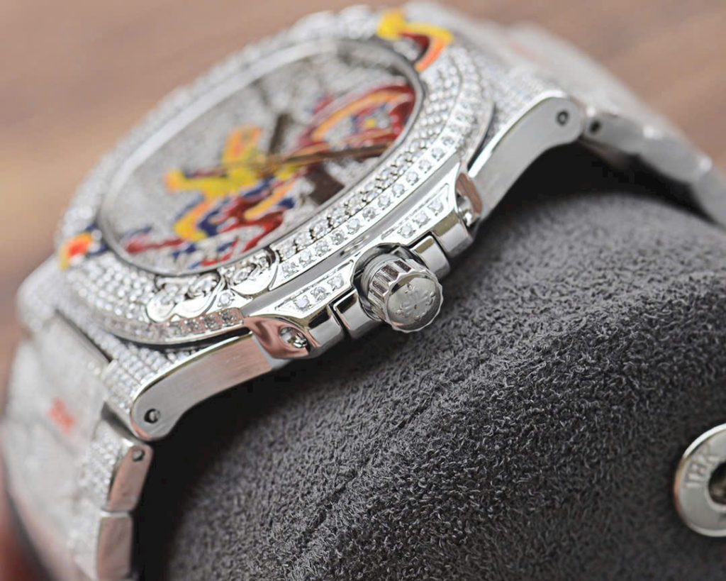 Đồng Hồ Patek Philippe Nautilus 5719 Họa Tiết Rồng Rep 11 40mm (1)