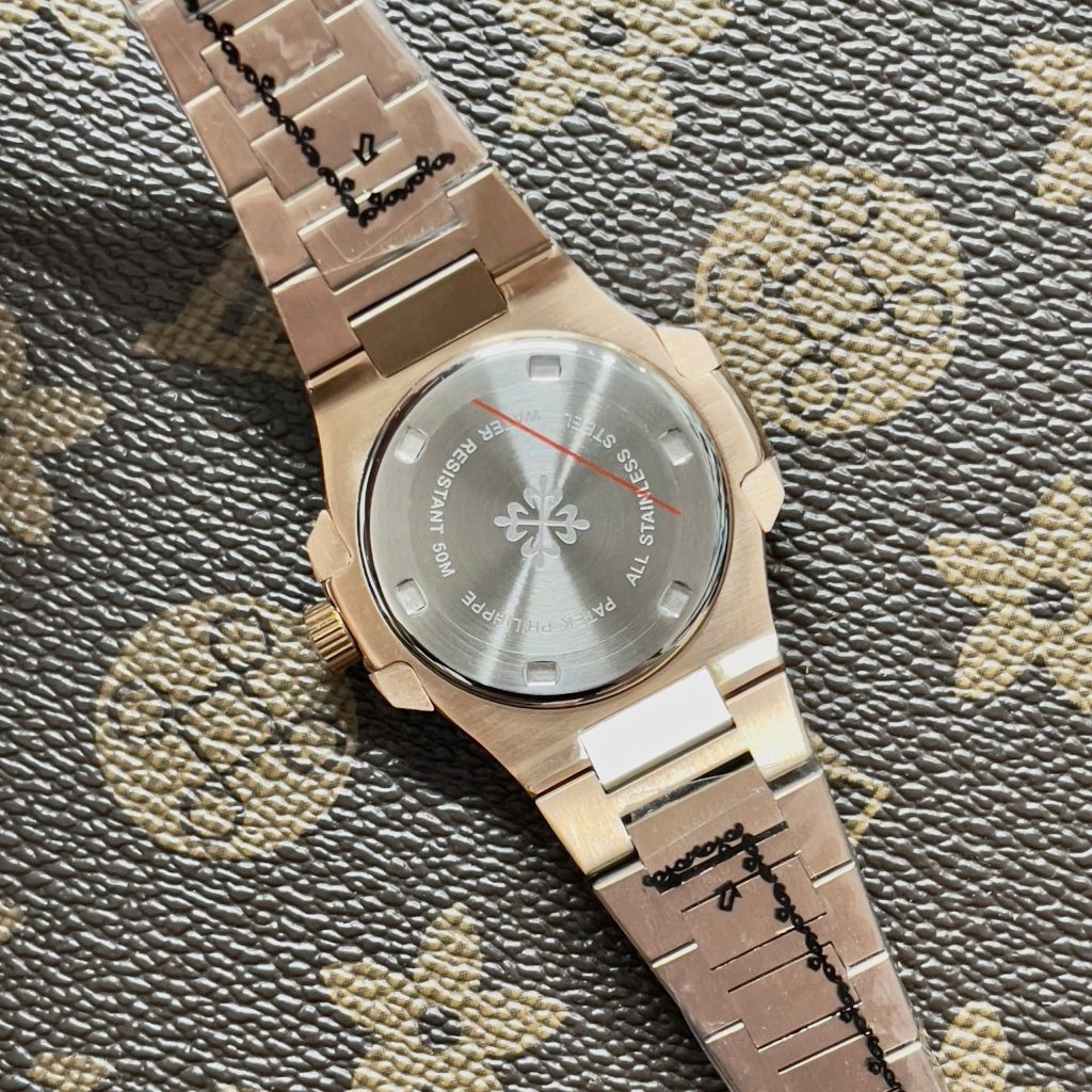 Đồng Hồ Patek Philippe Nữ Đính Đá Mặt Trắng Fake Máy Nhật 33mm (1)