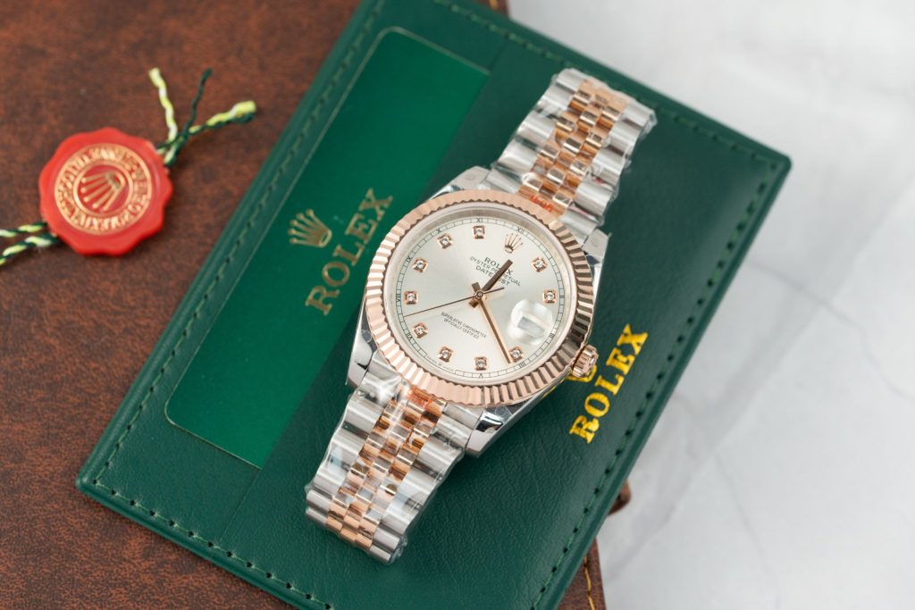 Đồng Hồ Rolex Chế Tác – Lựa Chọn Tinh Tế và Tiết Kiệm
