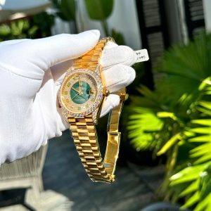 Đồng Hồ Rolex Day-Date Phủ Vàng Đính Moissanite Hong Kong 40mm (2)