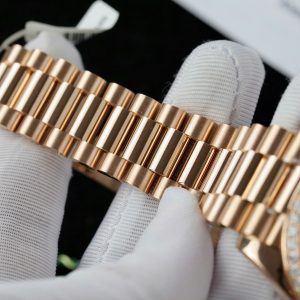 Đồng Hồ Rolex Day-Date Vàng Nguyên Khối Kim Cương Tự Nhiên (1)