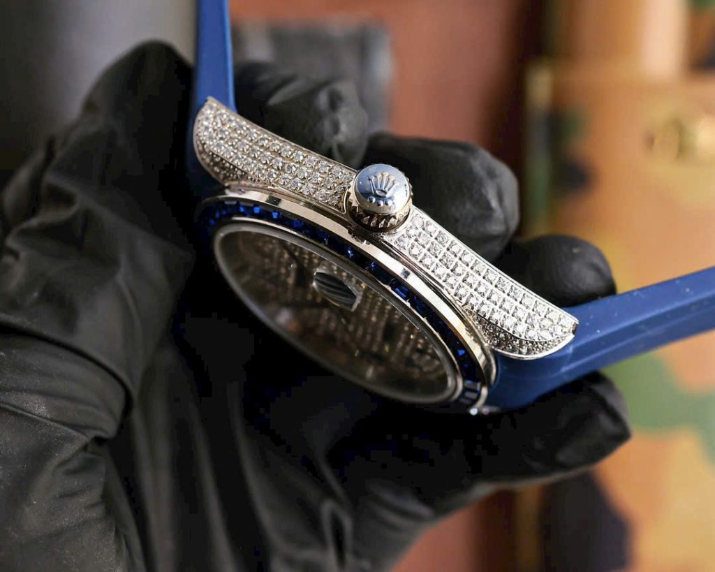 Đồng Hồ Rolex Fake Cao Cấp Đính Đá Viền Xanh DateJust 41mm (2)